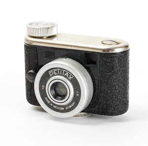 Petilax Walter Kunik Subminiature Camera with Lens 11/25mm - Bild 1 von 4