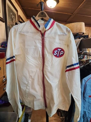 Chaqueta De Colección Rara-Autografiada/Firmada Richard Petty NASCAR Auto Original Carreras STP Foto 1 de 4