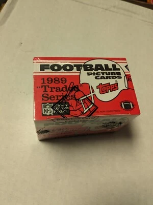 1989 Topps Traded Football Set DEION/BARRY SANDERS/AIKMAN RCs BBCE Authenticated - Image 1 of 3