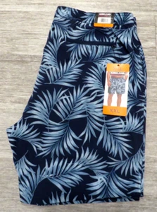 Kirkland Signature gefütterte Stretch Badeshorts für Herren, blau, Größe XXL, neu mit Etikett - Bild 1 von 6