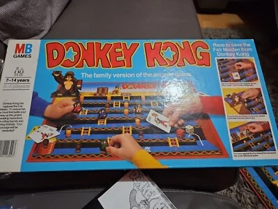 MB Games Donkey Kong Board Game 1983 (Missing 2 Pieces) - Image 1 of 4