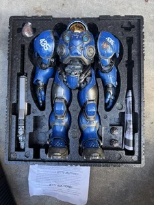 Sideshow 1/6 Tychus Findlay StarCraft 2 Terran Space Marine Anzug mit Box - Bild 1 von 24