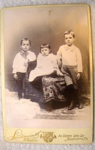 ANTIKES FOTO FOTOGRAFIE VON KINDERN IN ALLENTOWN PENNSYLVANIA - Bild 1 von 3