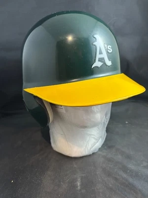Casco de bateo de béisbol de colección MLB Oakland A’s Home ABC protegido para oreja derecha 7 1/2 Foto 1 de 4
