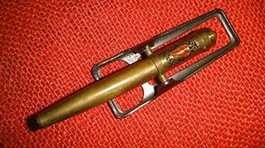 VINTAGE CORKSCREW AND BEER BOTTLE OPENER CANNON SHAPED - Picture 1 of 12