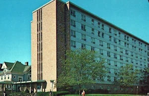 Kate Daum Wohnheim Wohnheime Iowa City IO Vintage Chrom Postkarte - Bild 1 von 3