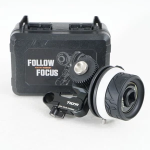 :TILTA Tiltaing Mini Follow Focus (FF-T06) for 15mm Rail System w/ 2 Hard Stops - Picture 1 of 3