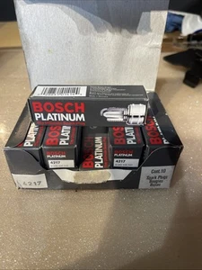 LOT OF 10 BOSCH PLATINUM SPARK PLUG 4217 0242235540 Chevy Chrysler Datsun Dodge - Picture 1 of 7