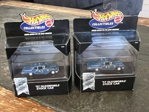 2 HOT WHEELS 1:64 Scale RICHARD PETTY ‘57 OLDSMOBILE STOCK CAR 1998 Mattel - Picture 1 of 18