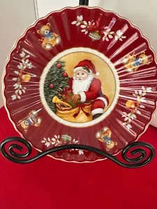 Villeroy & Boch TOY'S FANTASY Santa Red Fluted Holiday Small Bowl Dish Christmas - Picture 1 of 8