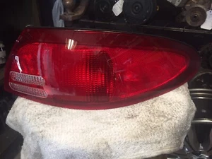 tail light right passenger side with sockets 98 - 02 ford escort mercury tracer - Picture 1 of 12