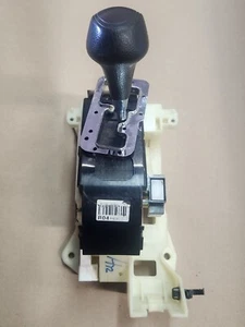 2011-2013 Hyundai Elantra Auto Shifter Gear Select Lever 46700-3X400 - Picture 1 of 8