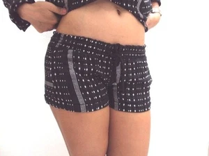 NEW RIP CURL SURF JUNIORS LIVIN FREE SHORT size S SMALL PP94 RETAIL $49.50 - Picture 1 of 4