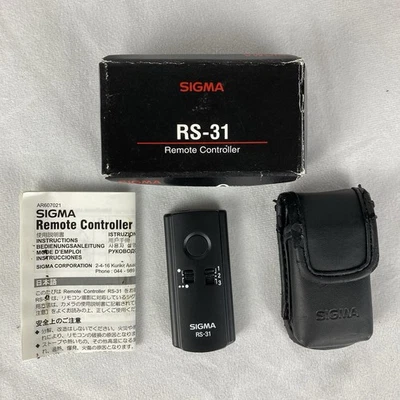 Sigma RS-31 Remote Controller with Storage Pouch for SD14 SD15 SD1 Cameras - Image 1 of 4