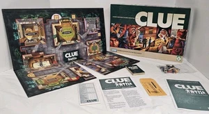 Clue COMPLETE Parker Brothers 2005 Classic Detective Board Game Mystery - Picture 1 of 12