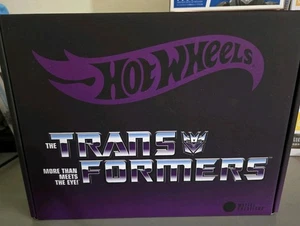 Hot Wheels Transformers Nemesis Prime - Mattel - Sealed w/ Sorter - Picture 1 of 6