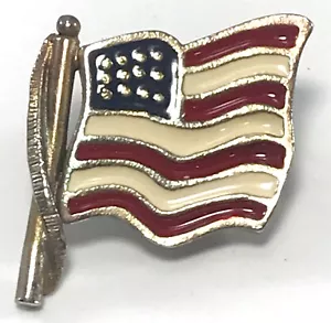Vintage Patriotic Gold Tone Metal & Enamel American Flag Tack Lapel Pin - Picture 1 of 3