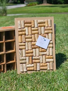 Framed Wine Cork Board Pinboard - Pushpin Wine Corkboard - Basket Weave Upcycled - Picture 1 of 7
