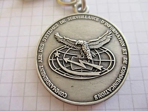 LLAVERO VINTAGE DE LA AVIACIÓN DE LA FUERZA AÉREA ARMEE DE L'AIR VILLACOUBLAY ESA - Imagen 1 de 5
