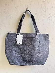 BAGGALLINI Avenue nylon large travel tote bag - Midnight blossom (No long strap) - Picture 1 of 12