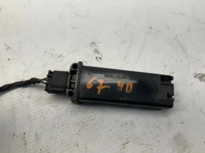 Sensor de presión de neumáticos B 14 15 16 15 BMW 650i xDrive convertible 4,4 L AWD AT TPMS Foto 1 de 4