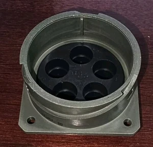 Amphenol Industrial Circular MIL Spec Connector GT 5C 5#0 Pin - AIB30-40-5P0 - Picture 1 of 4