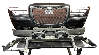 CHRYSLER 300C 05-10 FRONT COMPLETE NOZZLE GRILL FOGLIGHT MESH BUMPER - Image 1 of 4