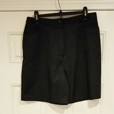 Pantalones cortos de golf Bette & Court para mujer negros bolsillos oscilantes 2B-28 Foto 1 de 4