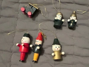 Vintage Lot of 6 Mini Wooden Christmas Tree Ornaments Hand Painted Tiny 2 in. - Picture 1 of 2