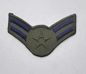 USAF U.S. Air Force Airman 1st Class Sleeve Ranks 4" Patch Green - Bild 1 von 3