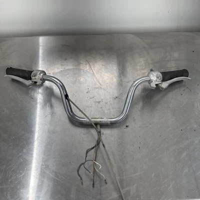 1964 - 1965 年本田 Trail CT200 原始设备制造商把手带开关和油门电缆 — 第 1/4 张图片