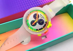 Swatch Big Bold Chrono 2024 - SB02K101-5300 - Neon Jelly Pay - Nuovo - - Foto 1 di 2
