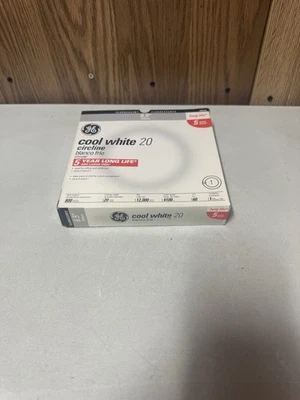 GE FC8T9/CW Fluorescent 20W 8" Circline Lamp Light Bulb Cool White - Image 1 of 4