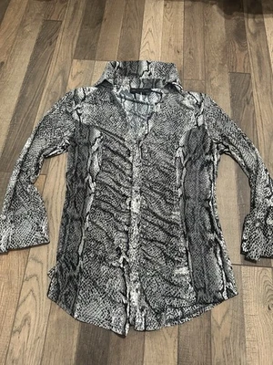 INC INTL CONCEPTS Black Snakeskin Print Ruched  Tab Sleeve Blouse Size  S New - Image 1 of 4