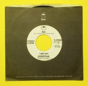 DONOVAN RARE 1973 RARE EPIC WHITE LABEL PROMO 45 w SCARCE VINTAGE COMPANY SLEEVE - Picture 1 of 2
