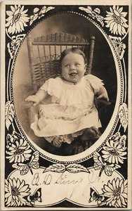 RPPC Antique Postcard Photo Picture Portrait Baby on Wicker Chair - Bild 1 von 2