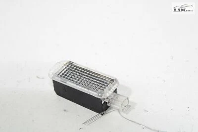 2012-2020 AUDI A7 QUATTRO 4G8 FRONT RIGHT SIDE SEAT COURTESY LIGHT LAMP OEM - Image 1 of 4