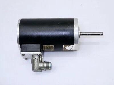 Lenze SSN40-1GVAR-063C22 0,4kw 2.800 1/min Transport Motor CSR #2 - Image 1 of 4