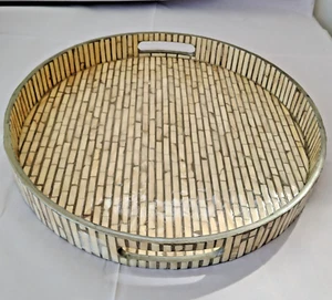 Large Mother of Pearl Inlaid Lacquer Tray - Home Decor Elegance 40.5cm Diameter - Picture 1 of 6
