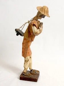 Mexican Paper Mache Bearded Male Sculpture Sun Hat Toting Board On Back Folk Art - Picture 1 of 5