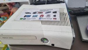 9955N-Xbox 360 Slim Bianca - Imagen 1 de 2