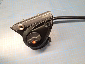 Manfrotto Videokopf MVH500AH mit Flachfuß - Bild 1 von 3