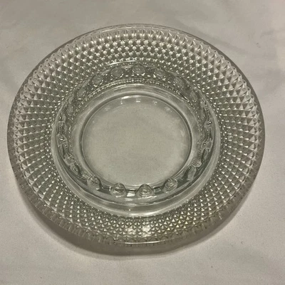 "Cenicero redondo vintage de vidrio transparente Hobnail con labio elevado - 6,5"" de diámetro" Foto 1 de 2