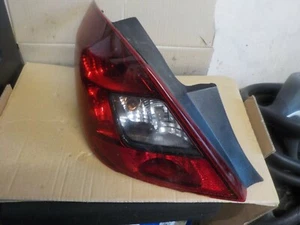 Vauxhall Corsa D 5 Türer N/S Rückleuchte Beifahrerseite getönt smoked - Bild 1 von 1