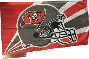 Tampa Bay Buccaneers Flagge mit Ösen - 60" x 36" BUCS - Bild 1 von 1