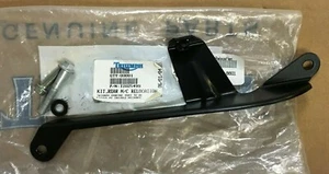 Kit de reubicación de cilindro maestro trasero Triumph OEM America Speedmaster T2025499 - Imagen 1 de 1