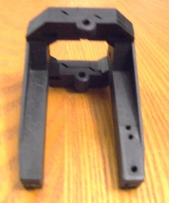 GREAT PLANES GPMG1061 MEDIUM ADJUSTABLE ENGINE MOUNT .40-.70 - Image 1 of 4