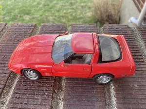 REDBOX 1993 CHEVROLET CORVETTE AMERICAN LEGEND 1/24 DIECAST 68003 - Bild 1 von 4