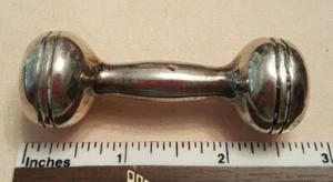 Barbell Suavemente Usada en Plata Esterlina Sonajero Bebé - ¡WOW!¡! - Imagen 1 de 6