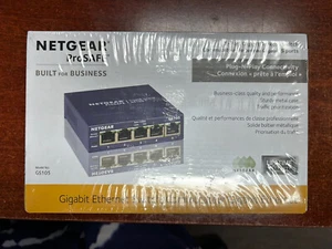 Netgear ProSAFE GS105 5-Port Gigabit Desktop Switch GS105NA - NEW - Picture 1 of 6